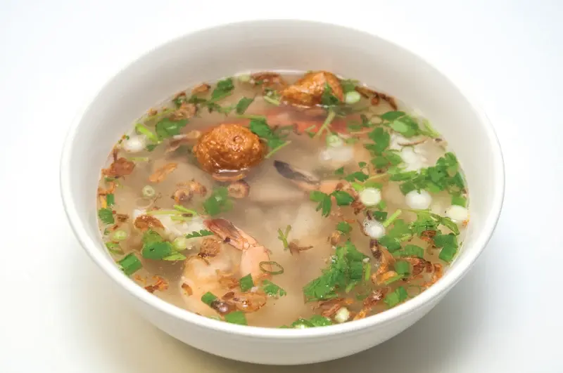 Best spring rolls in Calgary, AB