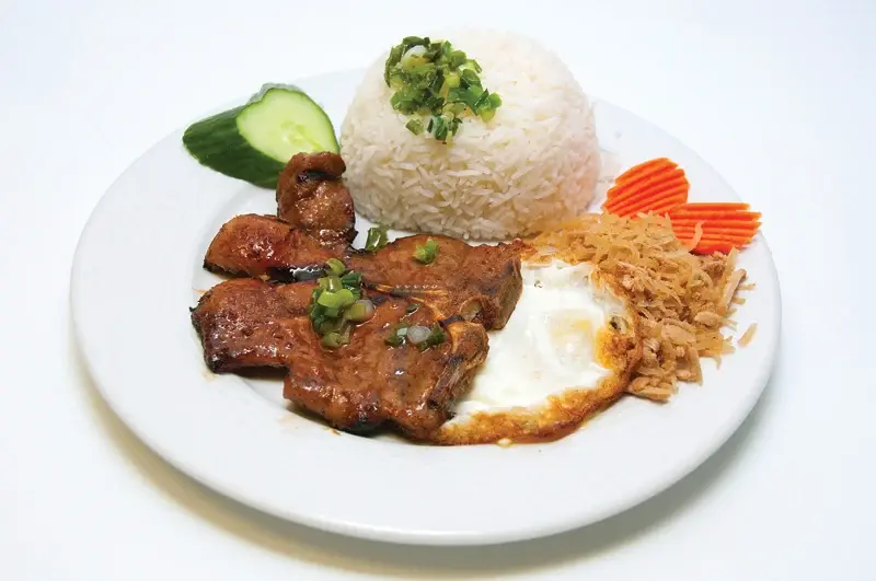 Sunshine Vietnamese Restaurant's signature dishes - Authentic Vietnamese cuisine in Calgary